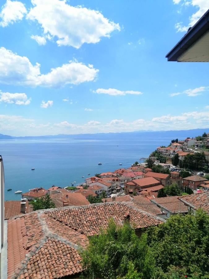 Grey Apartment Ohrid Esterno foto