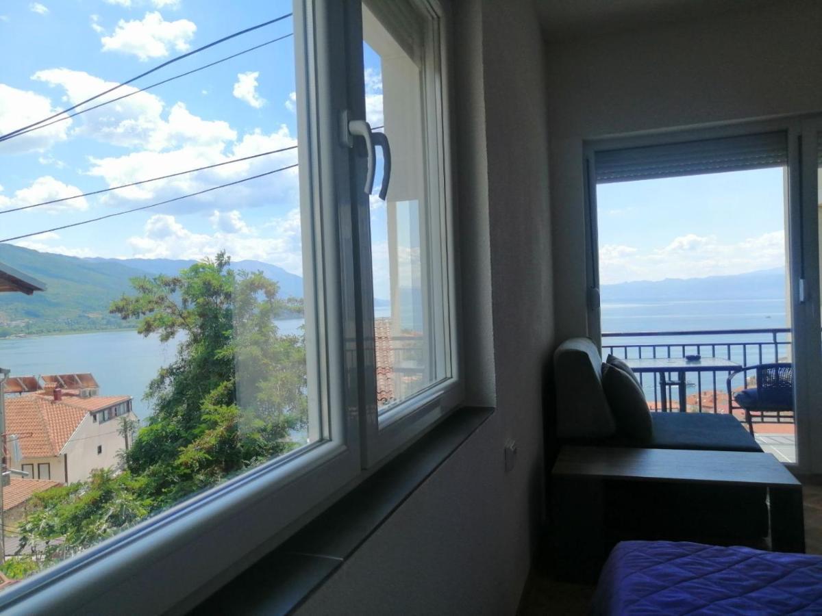 Grey Apartment Ohrid Esterno foto